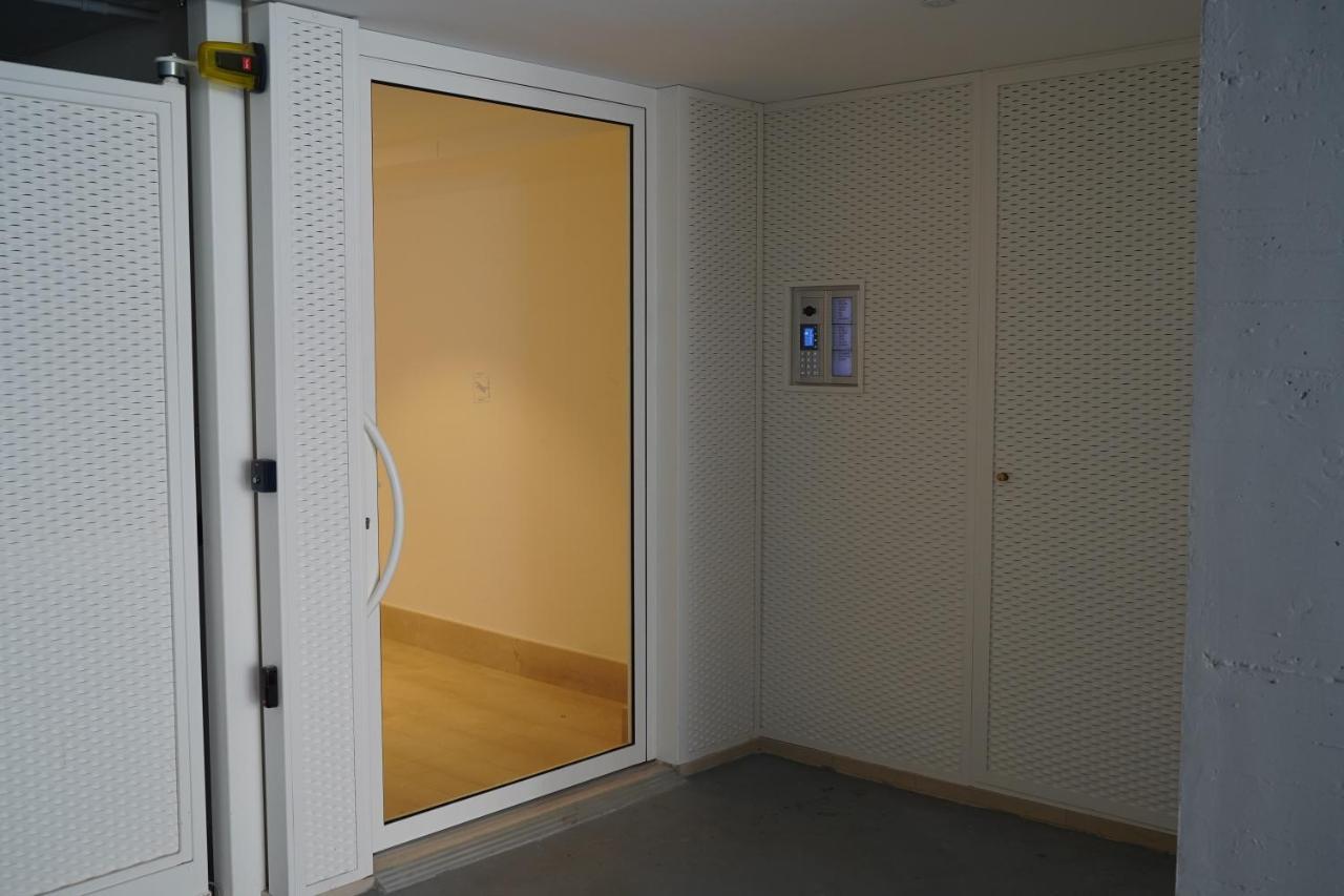 La Perla Di Bari - Private Parking Lägenhet Exteriör bild